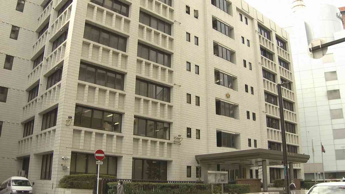 列車内で下半身を触られた16歳女子高校生→男の手をつかんで下車させ取り押さえる　痴漢疑いで現行犯逮捕の37歳男「触っていません」容疑を否認　 | 福岡のニュース｜RKB NEWS｜RKB毎日放送 (1ページ)
