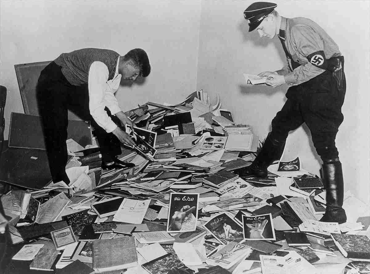 「性のアインシュタイン」と呼ばれた医師、ナチスが燃やした蔵書 | ナショナル ジオグラフィック日本版サイト