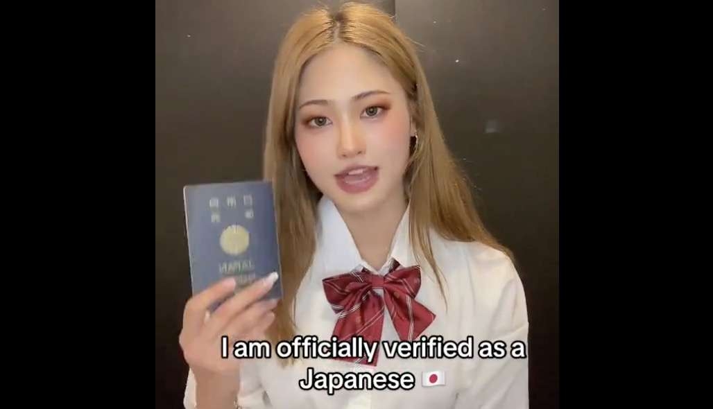 「日本人女性は黒人男性に妊娠させてほしいと願っている」女子高生の制服姿で日本のパスポートを自慢する今話題のインフルエンサー河合ミナさん、JAPANでなくNAPALだと判明し、工作員なのでは？と話題に（頼むぜエディタ @tanomuzeA） - NewsSharing