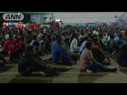 カタールW杯を支える外国人労働者　賃金など厳しい環境(2022年11月30日) - YouTube