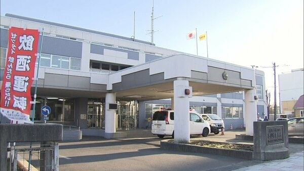「希望の病院に行けなかった 」119番通報で駆けつけた救急隊員にいきなりビンタした33歳無職女を逮捕　告げられた搬送先の病院が自分の希望と違い”ブチ切れ”か　北海道苫小牧市｜FNNプライムオンライン