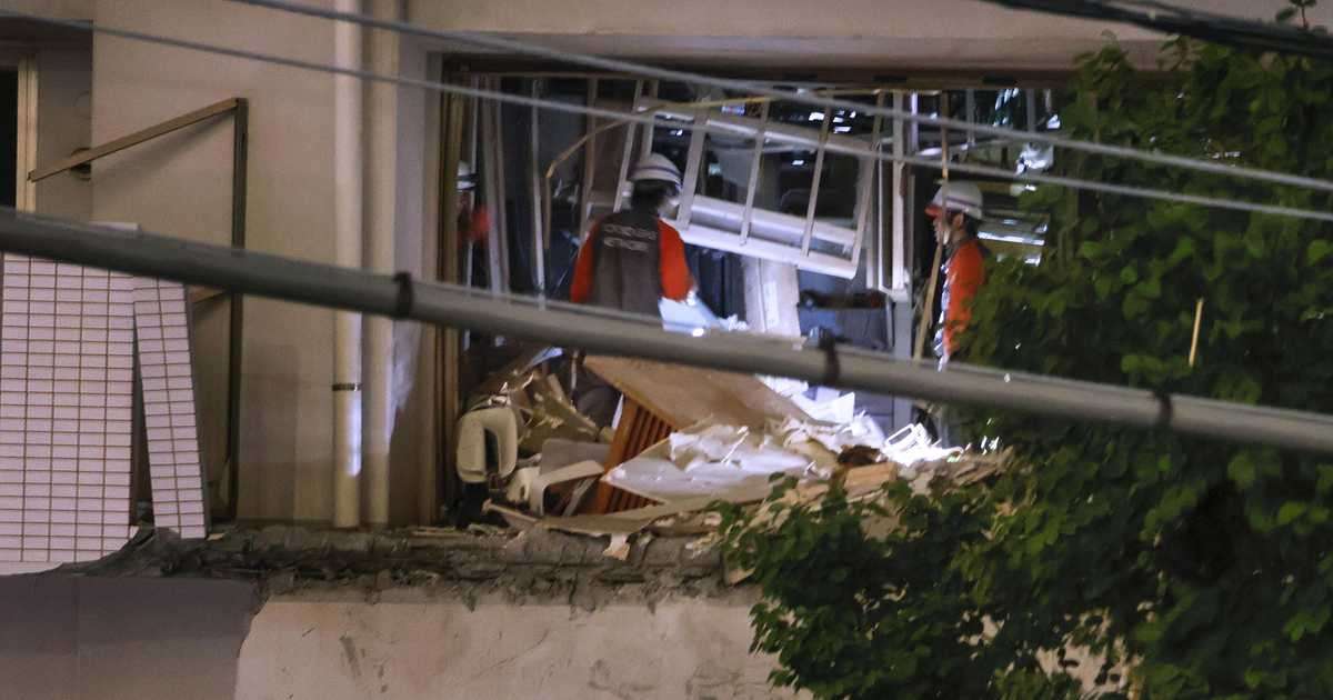 ８人けがの川口・マンション爆発、容疑で中国籍の男再逮捕　搬送先で警察官に暴行も - 産経ニュース