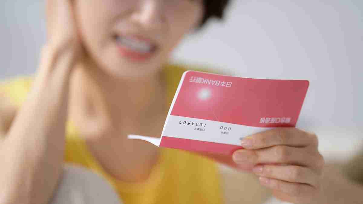 地方出身の友人に「子供部屋おばさん上等！」と背中を押され…会社員との年金格差に愕然とした40歳中年女性が「やっぱり実家に住み続けよう」と思ったワケ【社労士の助言】 | THE GOLD 60