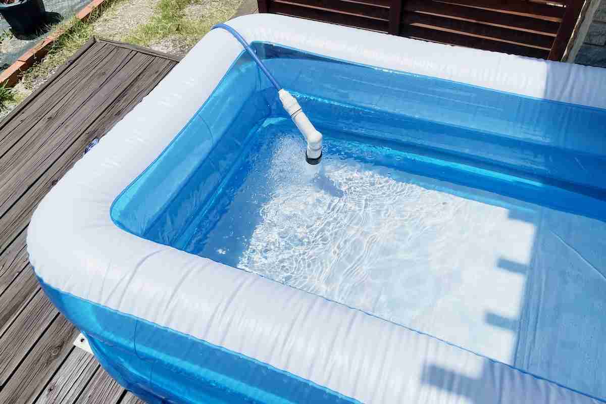 「水道代どうなるの？」お金をかけない夏休みにすべくママ友たちと“お庭プールの持ち回り”を約束した30代主婦に集中する“予想外の打撃” | マネーポストWEB