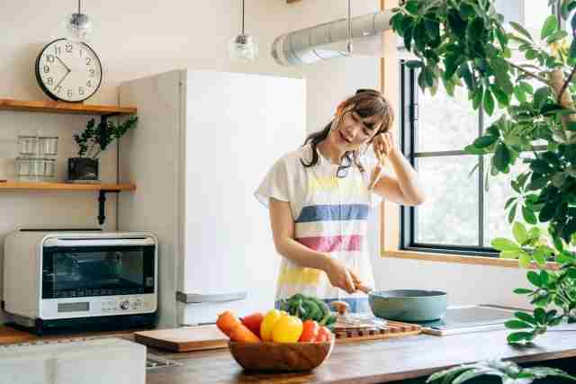 「日本の食事はレベルが高すぎる」手作り=愛情は思い込み！ 1日3食の手作りをやめて、主婦業を削減した結果…（with online） - Yahoo!ニュース
