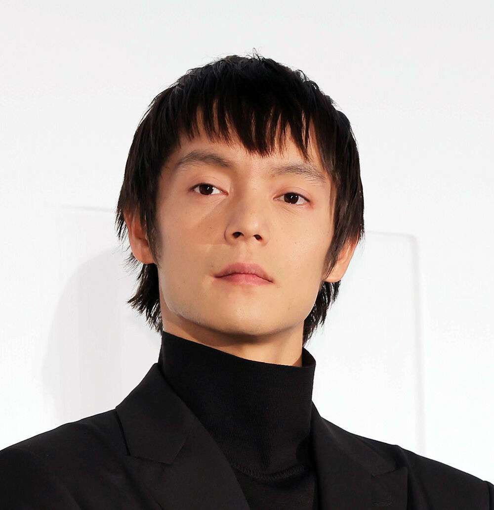 【閲覧注意?】窪田正孝、「ハリネズミみたい」衝撃の治療姿に「うぉ～痛そう」「結構痛々しいですね」と反響続々