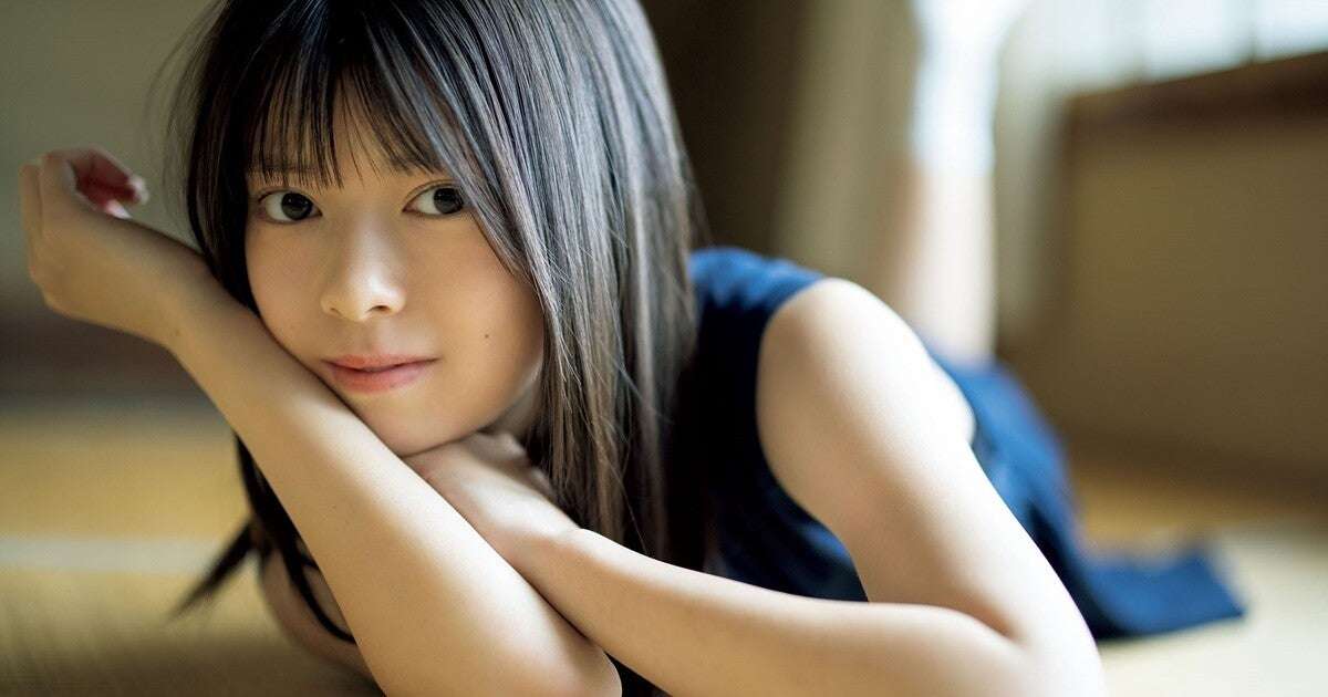 ハロプロ新グループの15歳 上村麗菜、人生初グラビア「すごく緊張しました」 | マイナビニュース