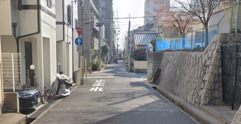 路上で15歳女性にスタンガンを押し当て　暴行目的か、フィリピン国籍の派遣社員の男（３４）を逮捕　神戸 : ツイッター速報
