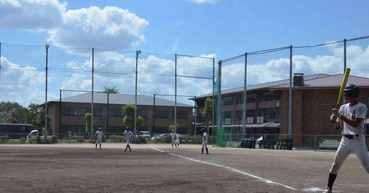 「やばい極狭」グラウンドで京都国際が勝てる訳　2度目の甲子園4強 | 毎日新聞