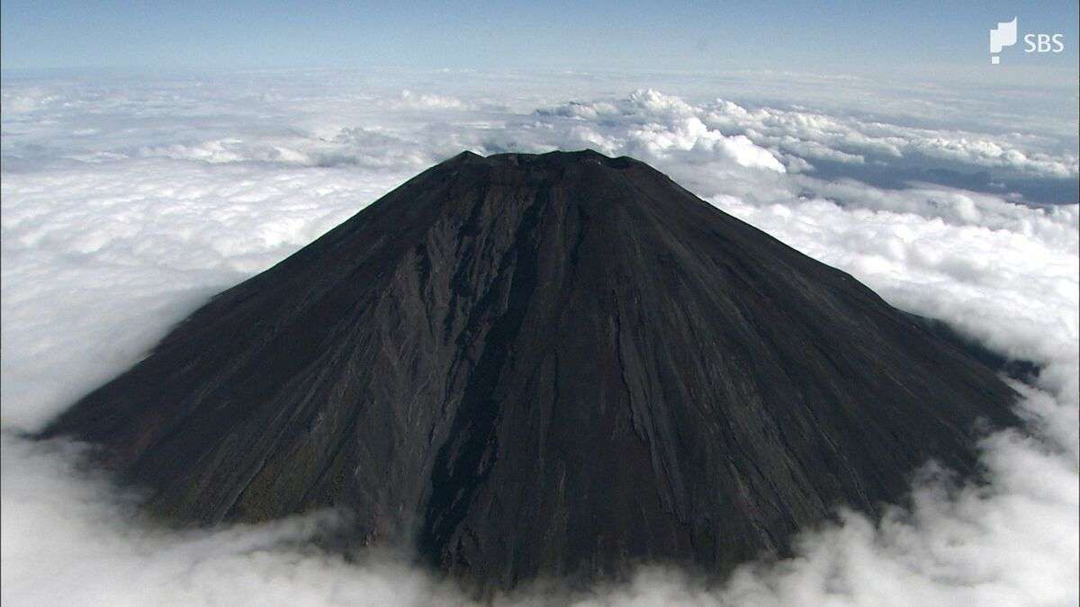 遭難時には横殴りの雨　富士登山中の外国人男性が死亡「友人が突然倒れた」＝富士山御殿場口 | 静岡のニュース | SBSNEWS | 静岡放送 (1ページ)