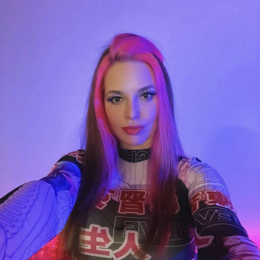 Monika Madly - YouTube