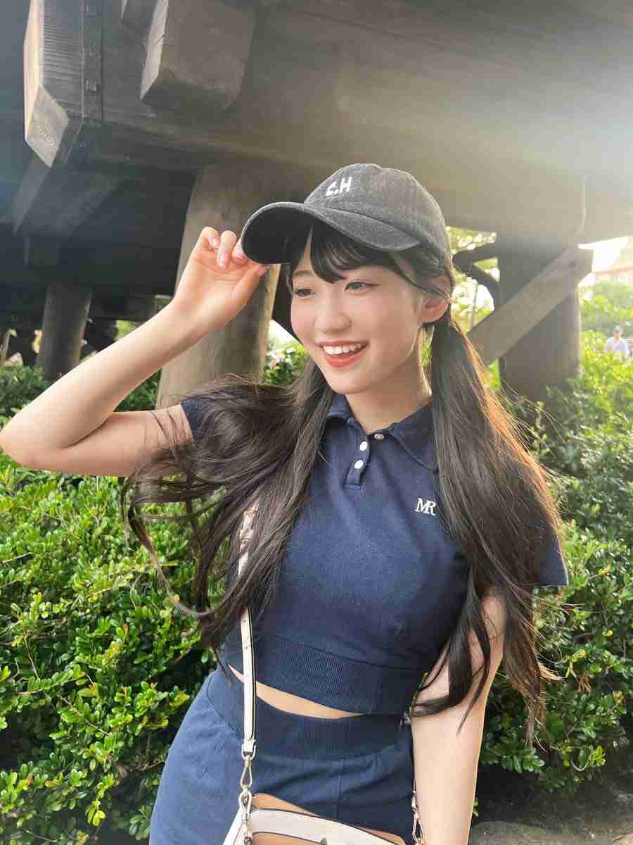 ハロプロアイドル、元セクシー女優プロデュース服着用で賛否　「チェックして」「悪いこと何もしてない」