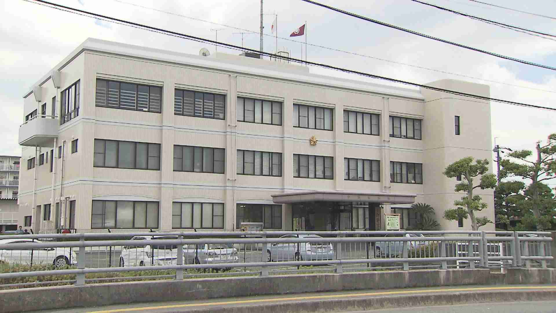 “妻が男の家にいて腹が立って殴った”　自営業２８歳男を傷害の現行犯で逮捕　被害者は顔面殴られ額を切るケガ　地元の先輩と後輩　男女関係のトラブルか　福岡県大刀洗町｜福岡TNCニュース