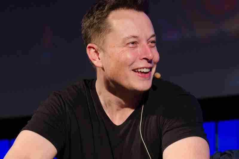 イーロン・マスク氏、イエスの教えに賛同「偉大な知恵がある」 : 国際 : クリスチャントゥデイ