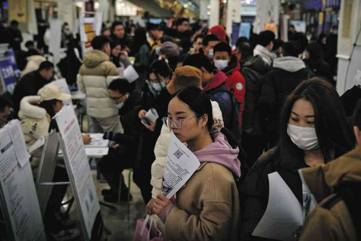 日本企業は選ばれたのか？中国人IT技術者が10年で倍増　給料が下がっても国を出る人たちの思惑：東京新聞 TOKYO Web