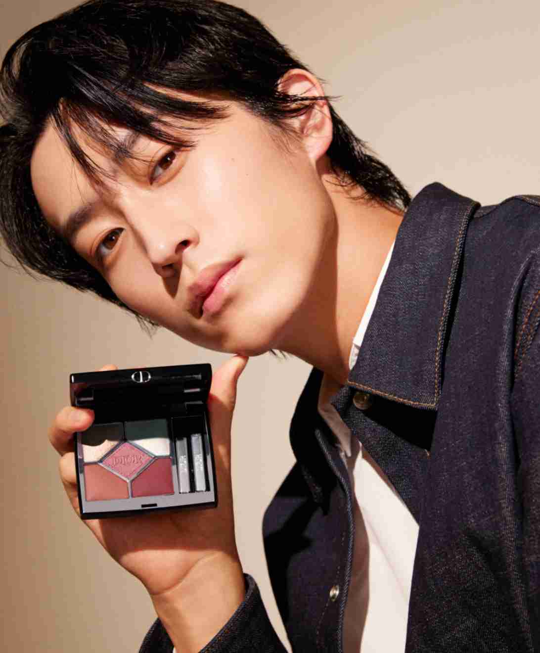Number_i平野紫耀、全国のYSL店頭にビジュアルが並ぶ日本人初の快挙 挑発的で“BAD BOY”なムードに