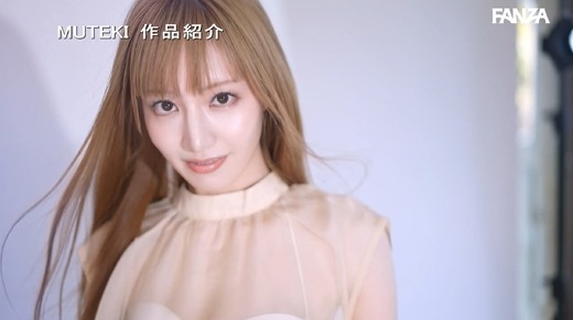 「人気アイドルグループ」の元メンバーがセクシー女優に。アイドル時代と同じ“本名”で活動するワケ