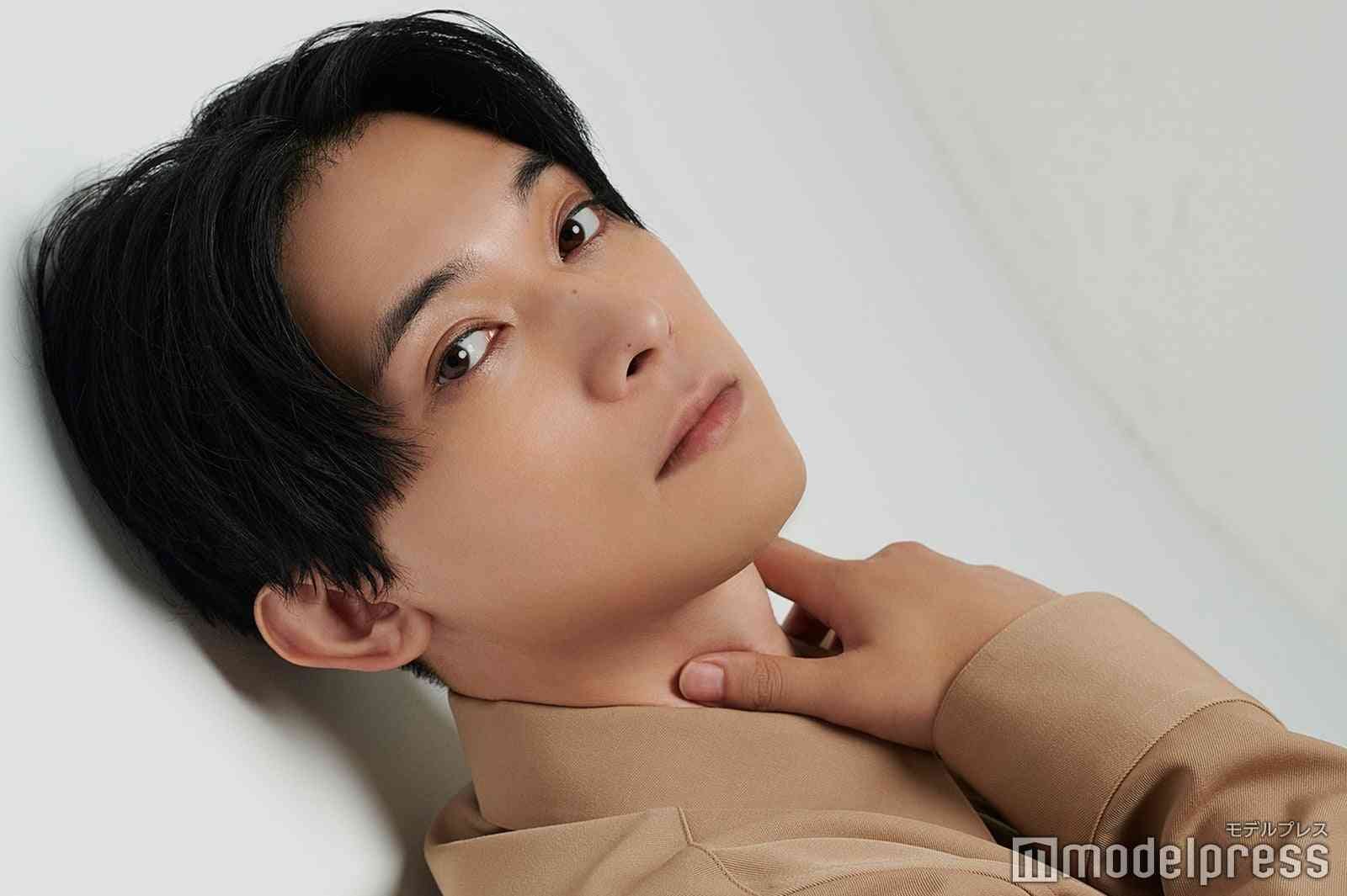 吉沢亮、初の手話表現で得たもの・不安払拭できた理由「知らないことに飛び込むのは怖いけど大事」【「ぼくが生きてる、ふたつの世界」インタビュー】 - モデルプレス
