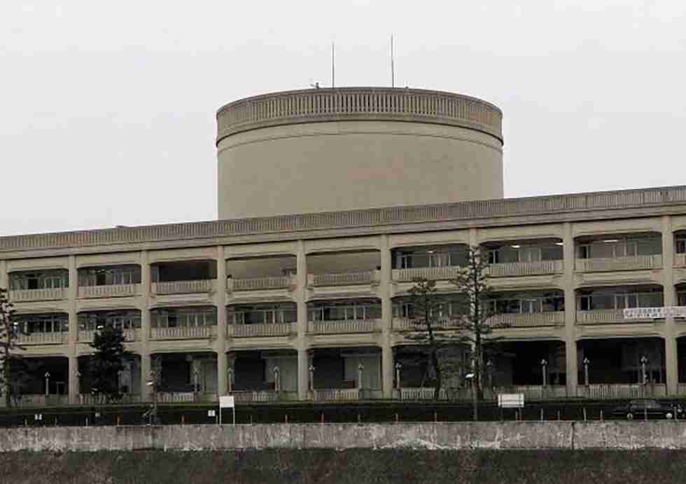 50代幼稚園教諭、園児の顔に靴底近づけ　後輩にも「ボキャ貧」などと暴言　宝塚、停職14日間の懲戒処分|阪神|神戸新聞NEXT