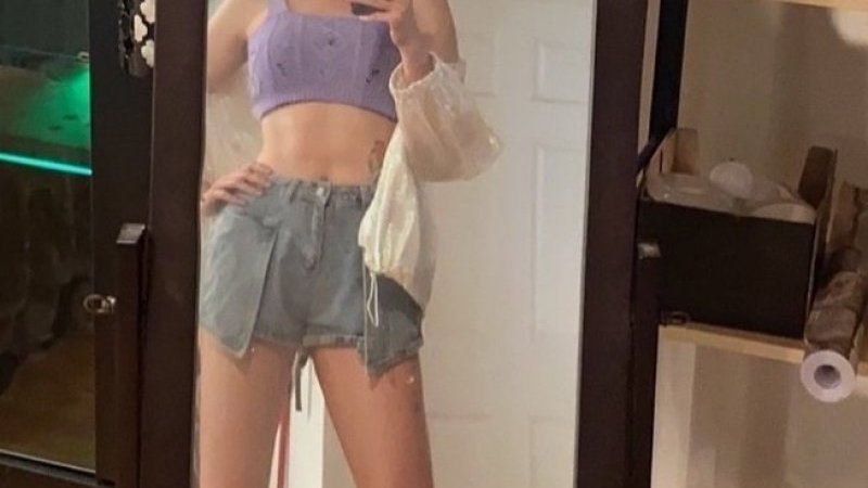 「長さ134cm」“脚が長すぎる” 女性が話題に…奇跡のスタイルをもつからこその悩みとは？｜Pen Online