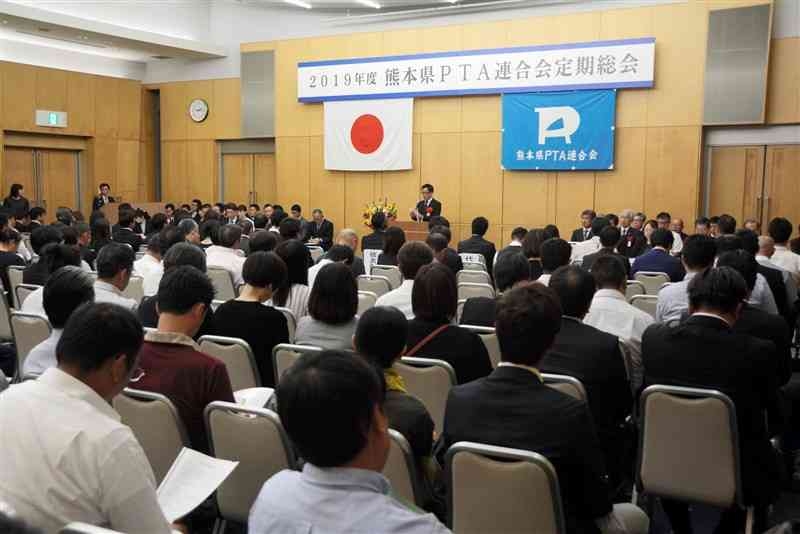 熊本県のPTA会員、10年で15%減　児童生徒数の減少率より大きく　学校行事、プールの監視員…負担を敬遠（熊本日日新聞） - Yahoo!ニュース