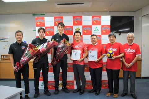 パリオリンピック男子バレーボールに出場した小野寺太志選手と髙橋藍選手が箕面市長を表敬訪問しました！ - 撮れたて箕面ブログ