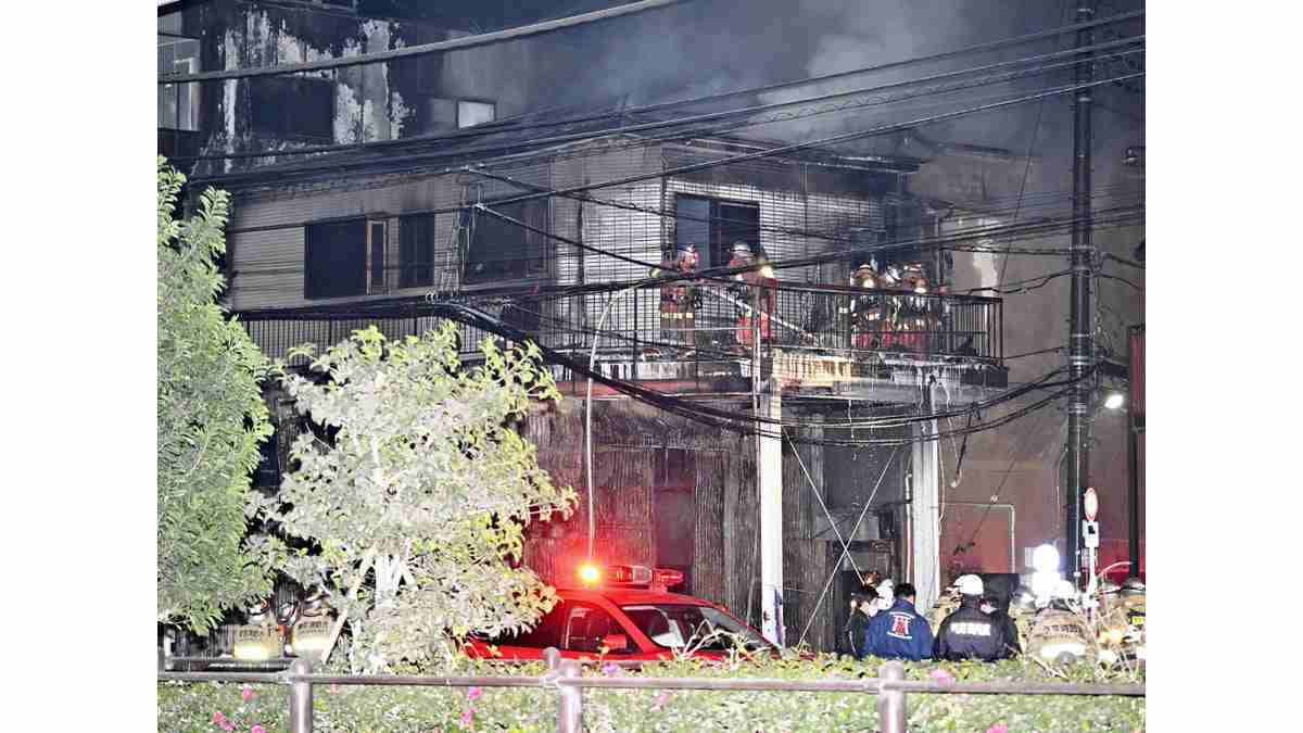 ６人死傷火災でバイク店元経営の男を書類送検へ…蓋の緩んだガソリン携行缶落とし、出火の原因に : 読売新聞