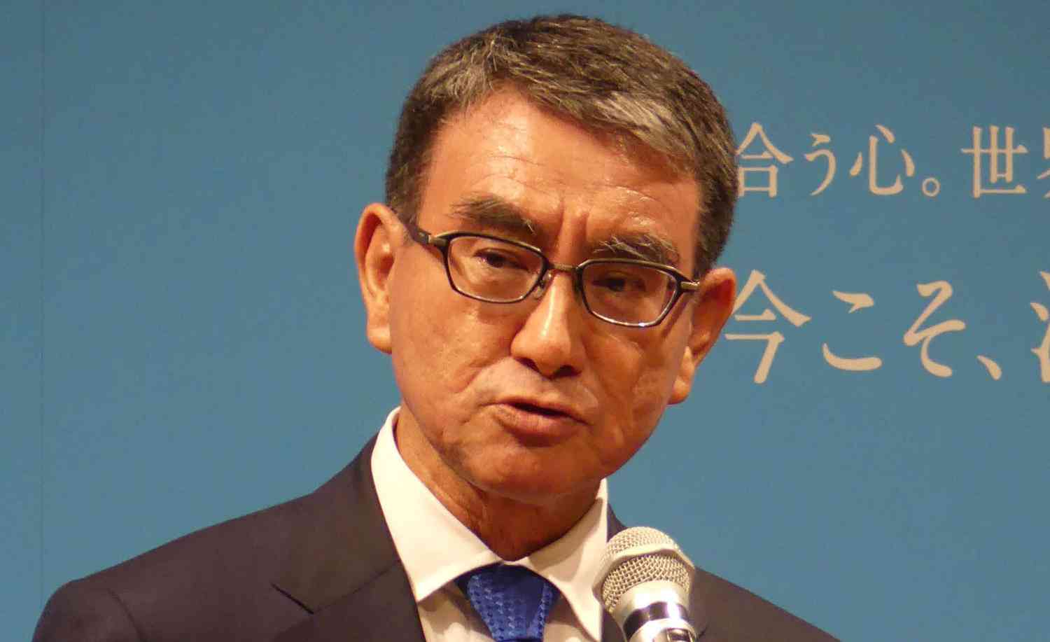 河野太郎氏、誹謗中傷投稿は首相になってもブロックと明言「むしろ総理のような人が言わないと」（日刊スポーツ） - Yahoo!ニュース