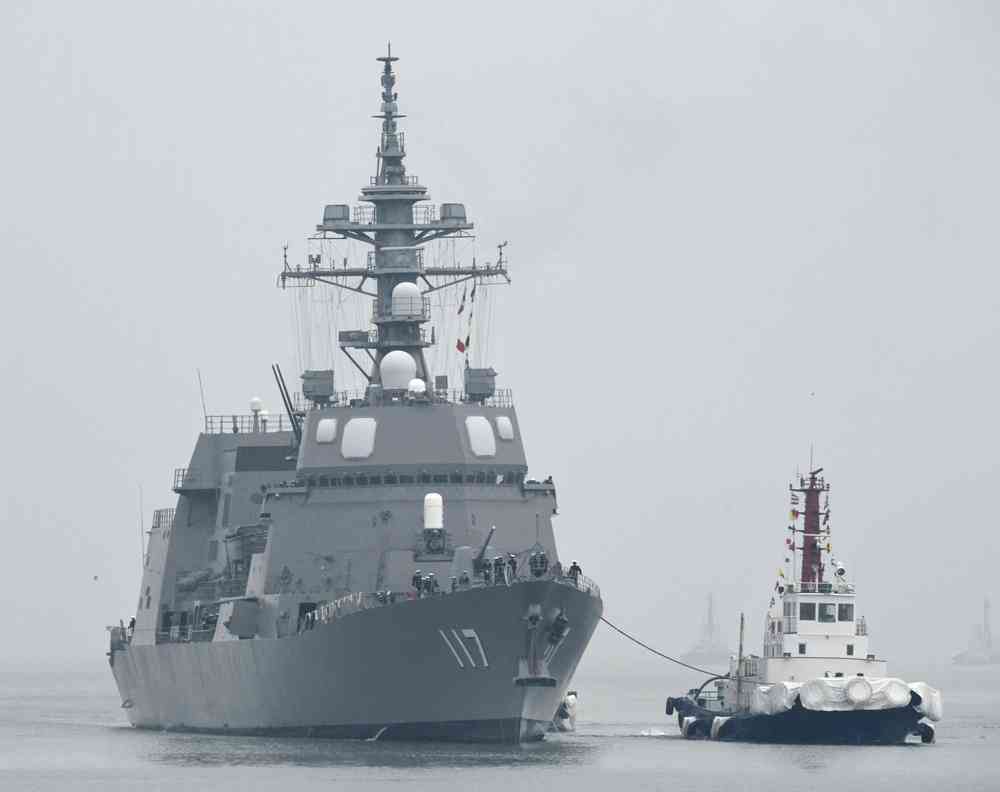 海自護衛艦が中国領海を航行　日本に「深刻な懸念」伝達（共同通信） - Yahoo!ニュース