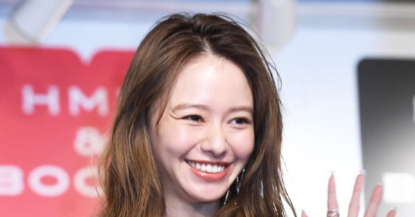山本舞香と伊藤健太郎の切れない〝関係〟　マイファスHiroと三角関係