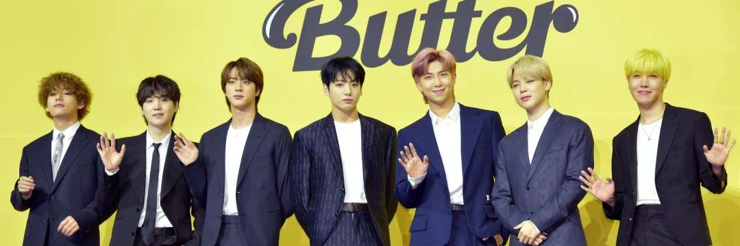 JALのクラスJに高級ホテルまで！ライブに招待された記者たちが恐れおののいた、韓国の巨大エンタメ企業「HYBE」の圧倒的資金力（週刊現代） | マネー現代 | 講談社