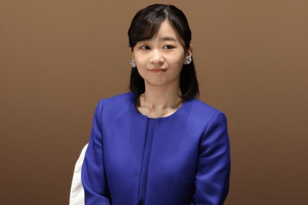 「結婚後も皇族か」石破茂首相ら新リーダーが進める、愛子さまと佳子さま“プリンセスの運命”（週刊女性PRIME） - Yahoo!ニュース