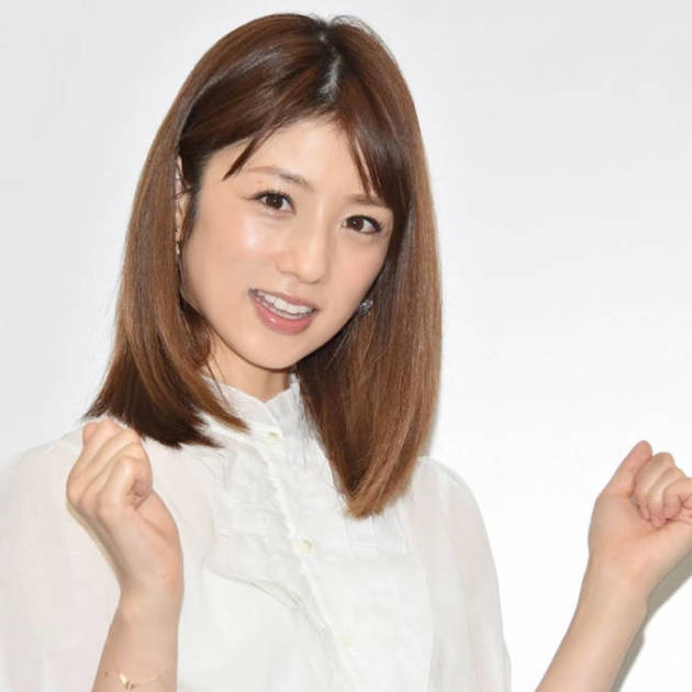 小倉優子「畳む作業が好きではないので…」浴室での1枚に共感の嵐「うちも一緒」「合理的」