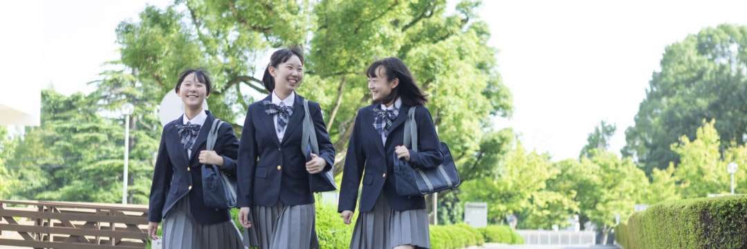今でも母校では語り草に…大ブレイク中の女優・河合優実の「爆モテJK時代」伝説（週刊現代） | マネー現代 | 講談社