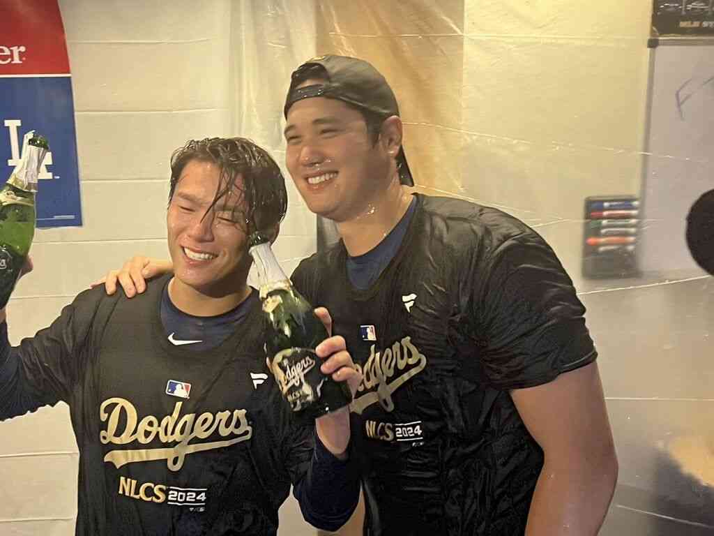大谷翔平　山本由伸を絶賛「圧倒的なピッチングだった」2度目のシャンパンファイトで喜び爆発　次なる舞台へ「初戦が大事」