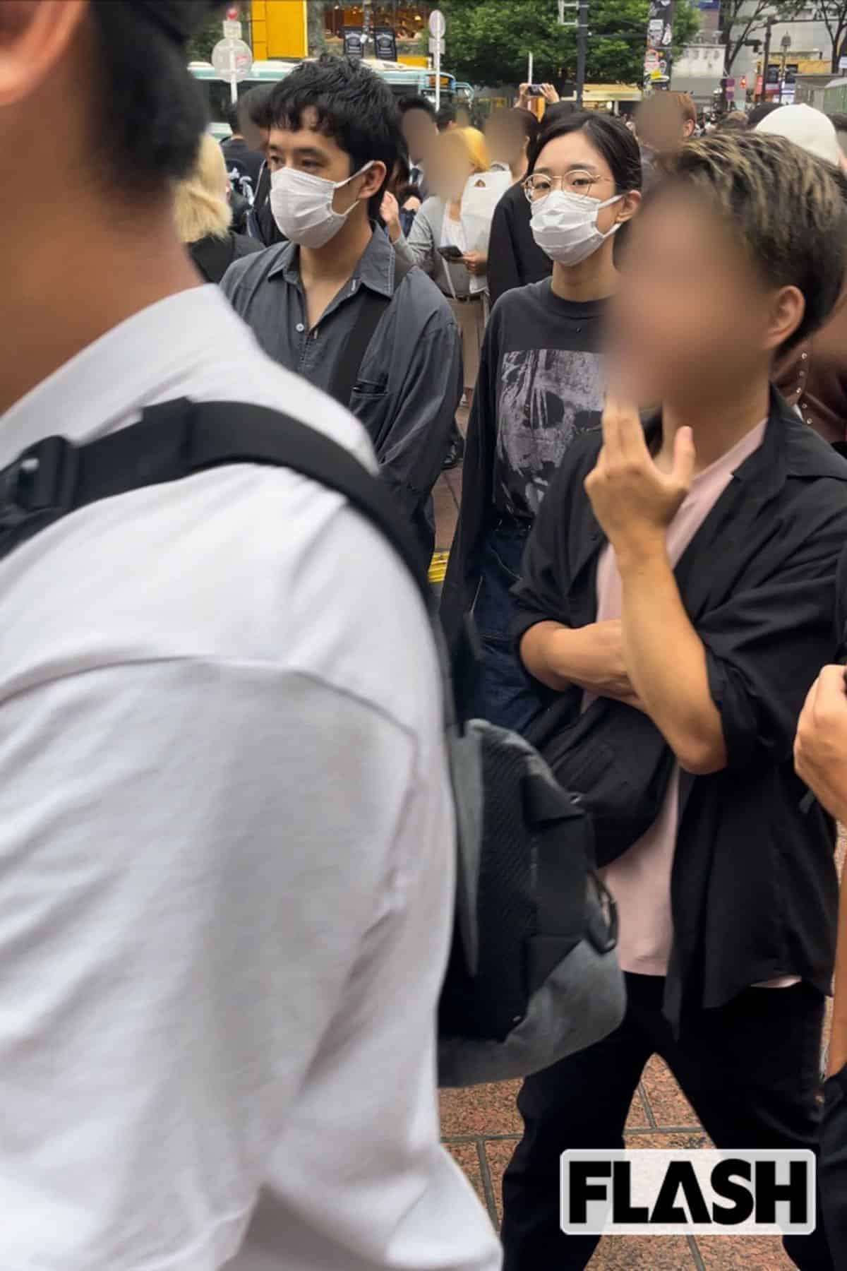 河合優実　池松壮亮と“オーラゼロ”の休日渋谷デート　帰宅後にタクシーで駆けつける通い愛も…“隠れ交際”の裏事情とは