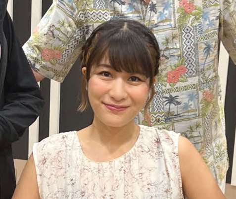 浅草雷門前でヨガ…外国人女性の動画にアイドル憤り「自分の国の宗教施設で罰当たりな行為をされたら…」（日刊スポーツ） - Yahoo!ニュース