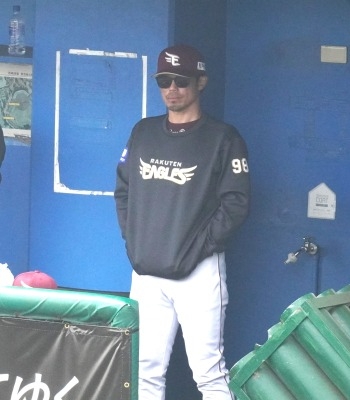 楽天・今江監督「退任」の裏で暗躍する男の影…スポニチが出した「衝撃の報道」の真相（現代ビジネス） - Yahoo!ニュース