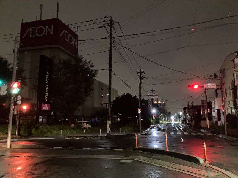 雨の夜、行方不明の2歳男児と4歳女児を無事保護 埼玉県警大宮署 深夜に市の防災無線で協力訴え 夜半過ぎに発見