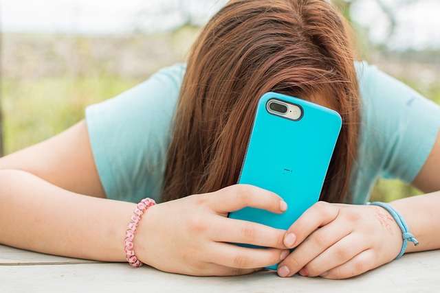 「来年９月、小中学校でスマホ全面禁止」…「国家的危機」を宣言したフランス（中央日報日本語版） - Yahoo!ニュース