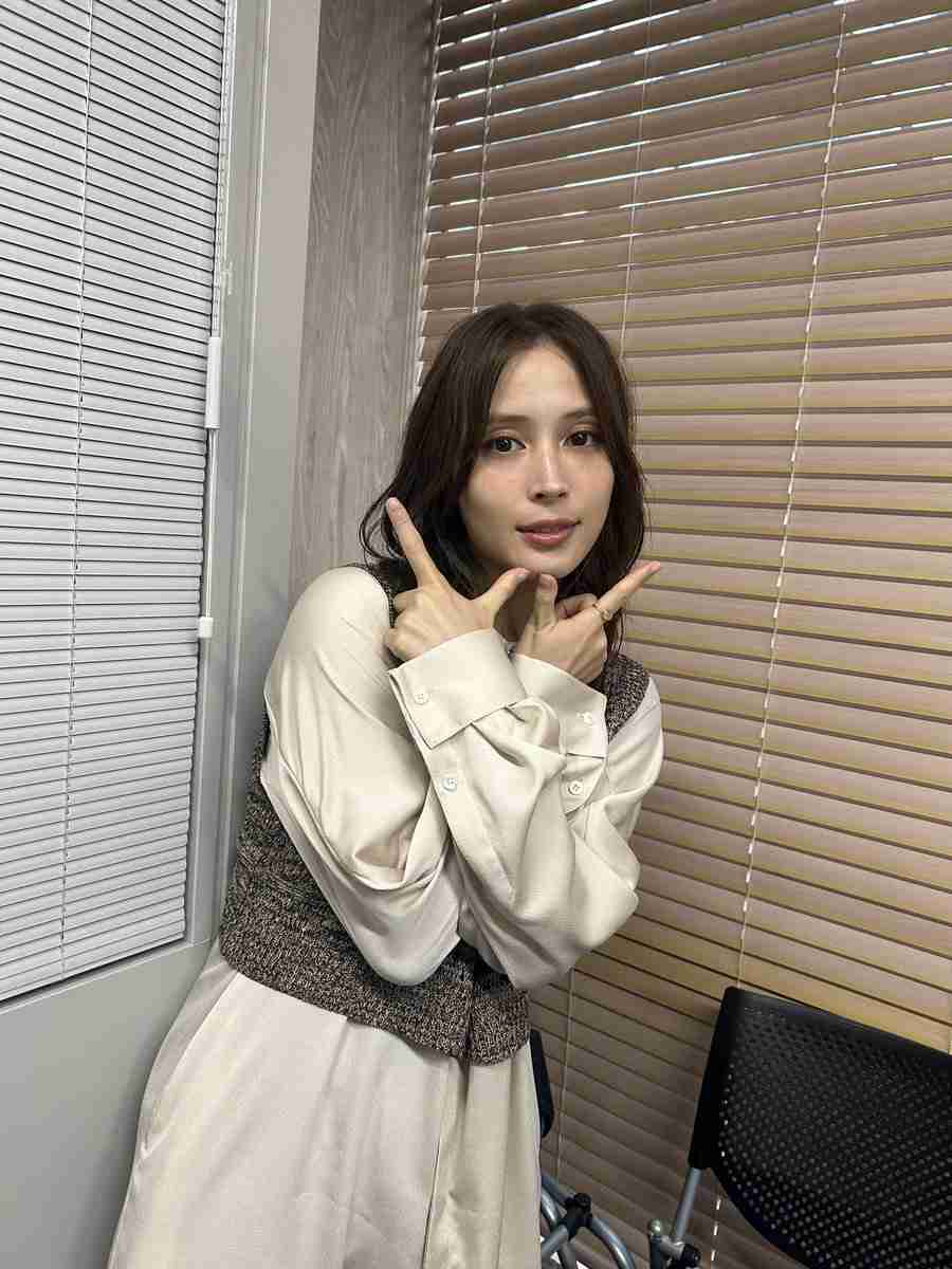 「別人に見える」「誰?」広瀬アリスの近影にネット騒然 本人がまさかの説明「少し痩せたのと…」