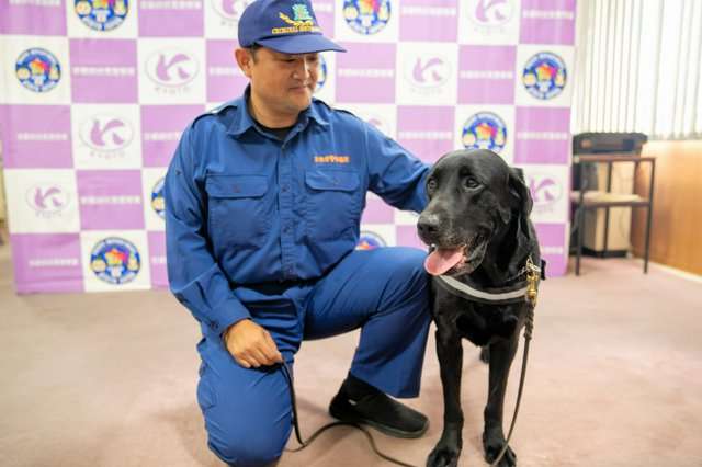 30分前まで食事…行方不明に　におい嗅ぎ、1時間で見つけた警察犬