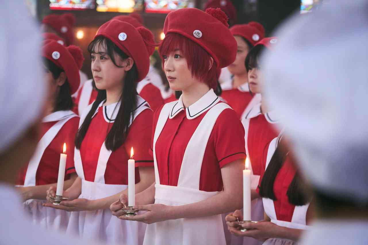 映画「はたらく細胞」赤血球の永野芽郁、白血球の佐藤健ら切り取った場面写真11点