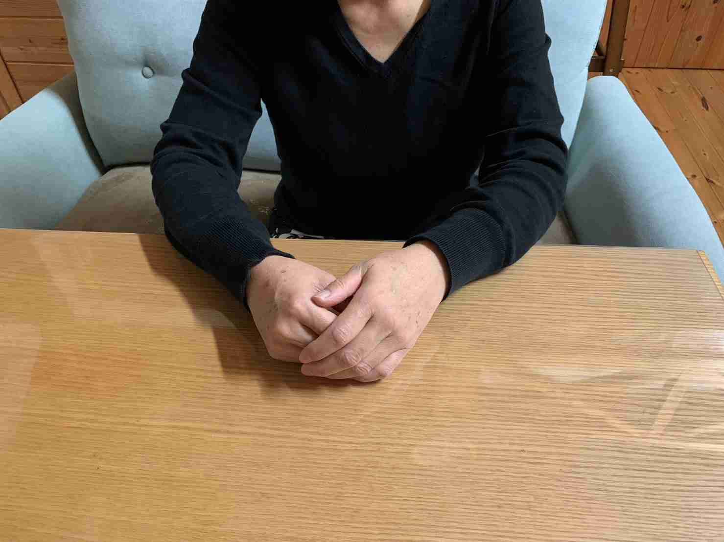 3000万円超の売掛支払いのために海外風俗へ出稼ぎ…ホストにハマった自慢の娘に母は涙「何度も死のうと思った」「家族の心もボロボロになる」恐るべきホストの洗脳