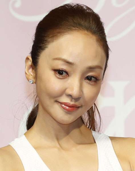 奥菜恵　「20年ぶりに再会した」セレブ美女と２ショット　ゴージャス写真に「お二人とも素敵」の声