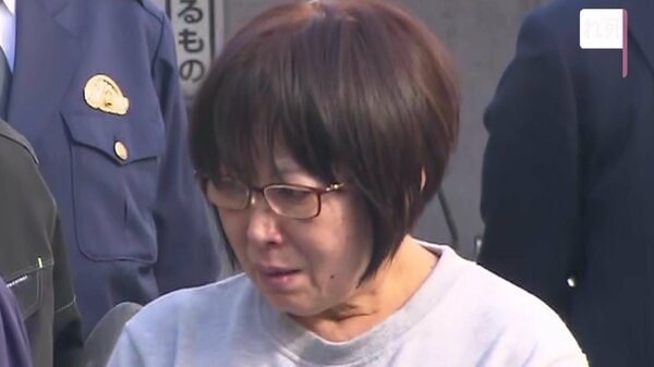 「喧嘩してもみ合いに…殺すつもりなかった」“交際相手”の胸を包丁で突き刺し殺そうとした殺人未遂で65歳女を現行犯逮捕…男性は死亡　横浜市｜FNNプライムオンライン