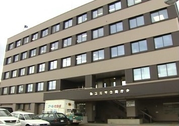 お母さんは生きていた…母親死亡で『忌引き休暇』取得した職員 中々出勤せず上司が心配して連絡すると…電話に出たのは 