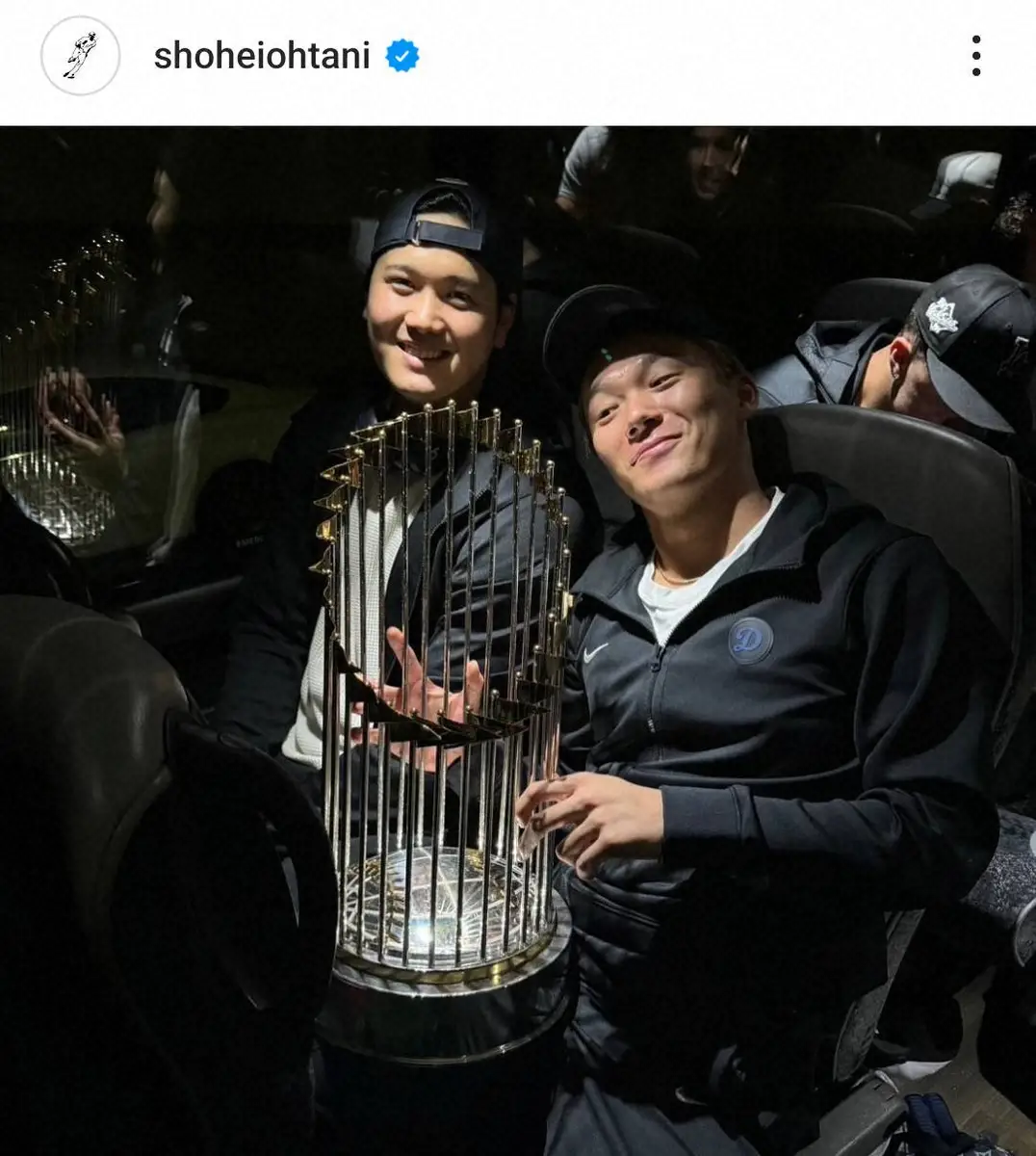 大谷翔平　世界一の喜び投稿　最大の注目はデコピンの表情「完全に二日酔いのドジャースファンで草」― スポニチ Sponichi Annex 芸能