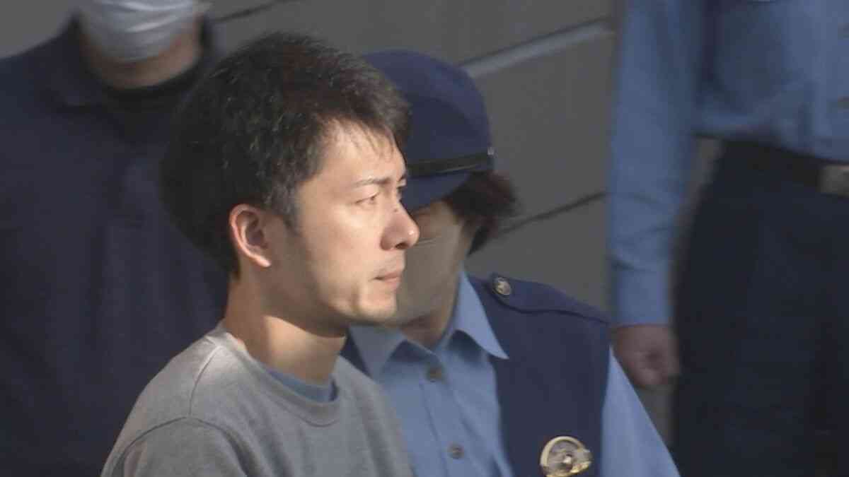 ユニクロ店長の男（35）を逮捕　店舗の試着室で盗撮疑い 「下着を見たいという気持ちを…」 押収のスマホには40本以上の動画　警視庁