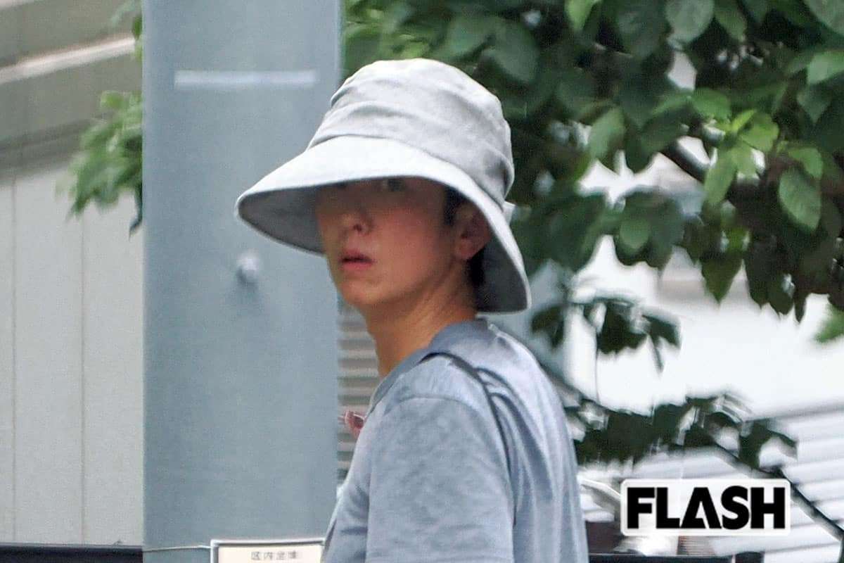 「憑き物が取れて」蓮舫氏“ノーメイク画像”アップで賛同続々…落選後の「ガリガリ姿」「サンキャッチャー」の心配払拭か | Smart FLASH/スマフラ[光文社週刊誌]